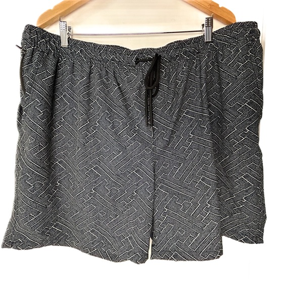Goodfellow & Co Black/White Swim Trunks Men's XXL - Picture 1 of 11